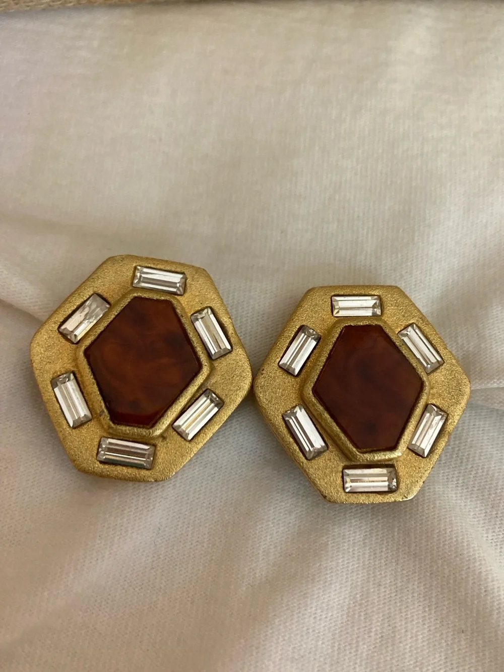 Gianni de Liguoro Signed Italian Designer Vintage Runway Clip on Earrings